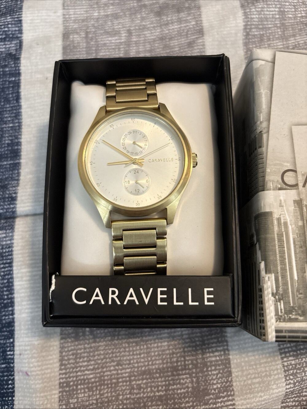caravelle mens watch 44c111 No Batery